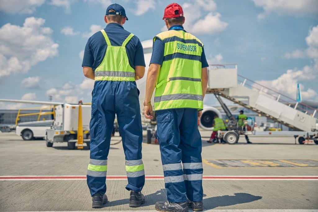 airport ground staff