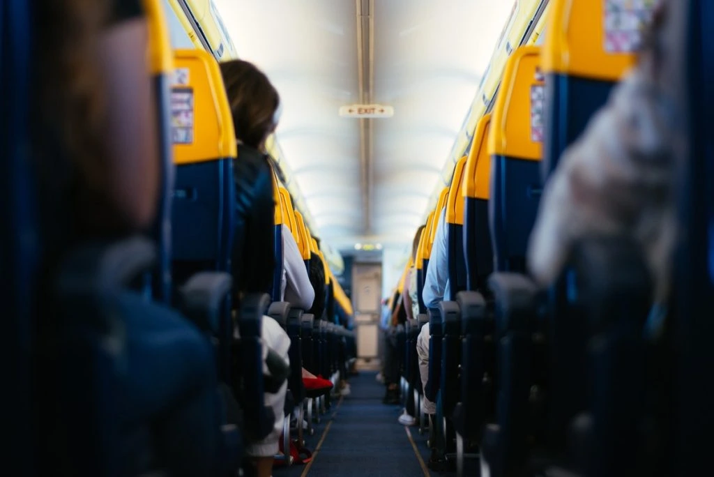 low cost flight from merignac airport